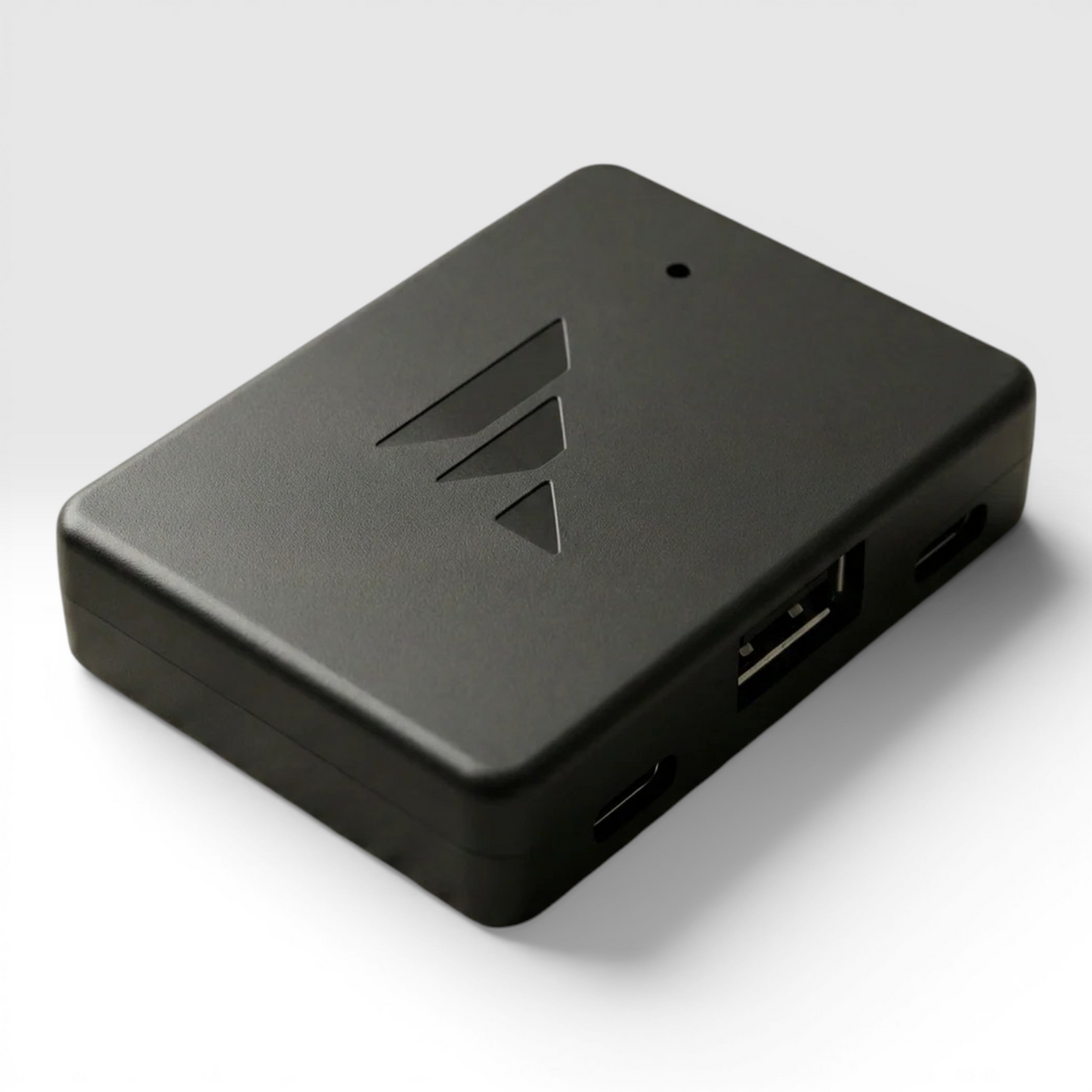 Ferrum One – 8K HID Input Passthrough Device